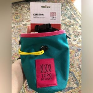 NWT chalk bag Topo designs